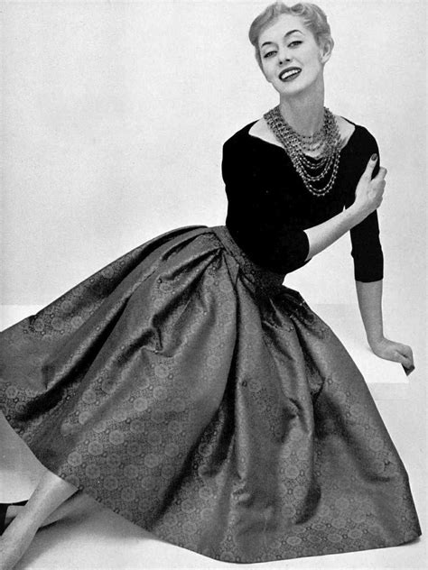 dior 1950s dress|christian dior 1950s fashion pictures.